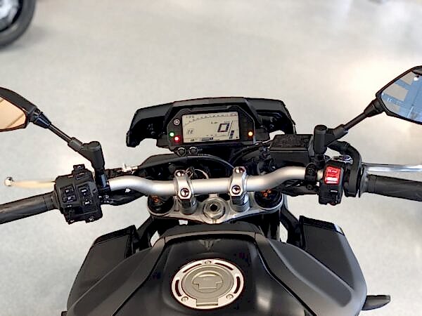 Yamaha MT-10 Motorcykel model 2020