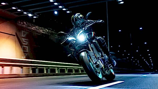 Yamaha MT-10 Motorcykel model 2023