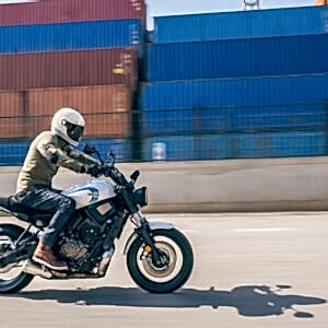 Yamaha XSR 700 Motorcykel model 2022