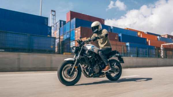 Yamaha XSR 700 Motorcykel model 2022