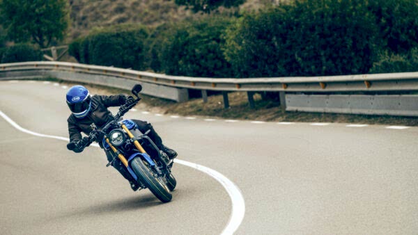 Yamaha XSR 900 Motorcykel 2022