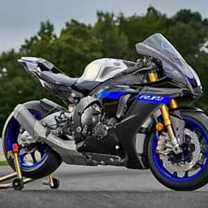 Yamaha YZF R1M Motorcykel model 2023