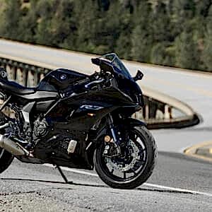 Yamaha YZF R7 Motorcykel 2023