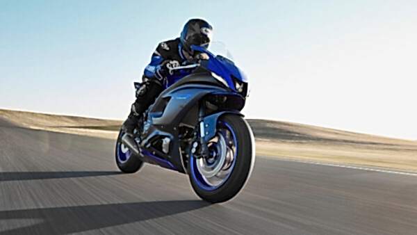 Yamaha YZF R7 Motorcykel 2023