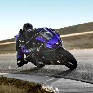 Yamaha YZF R7 Motorcykel 2023