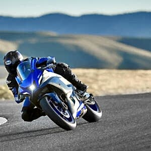 Yamaha YZF R7 Motorcykel 2023