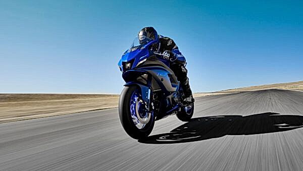 Yamaha YZF R7 Motorcykel 2023