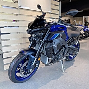 Yamaha MT-10 Motorcykel model 2023 Leasing