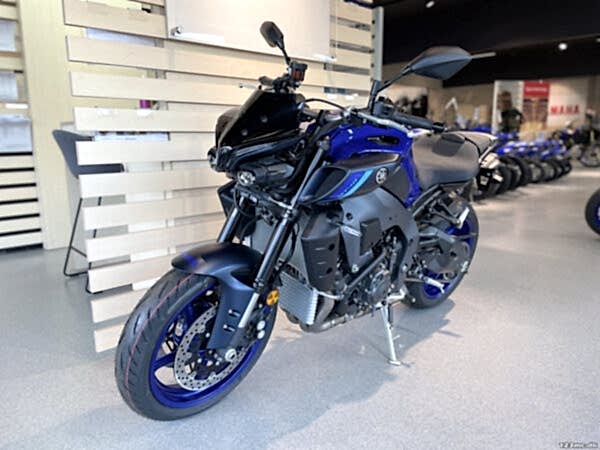 Yamaha MT-10 Motorcykel model 2023 Leasing