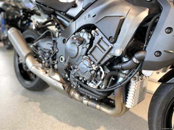 Yamaha MT-10 Motorcykel model 2023 Leasing