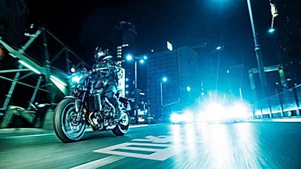 Yamaha MT-09 motorcykel 2023