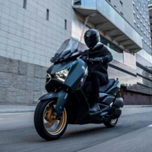 Yamaha X-MAX 300 Tech Max motorcykel 2023