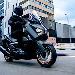 Yamaha X-MAX 300 Tech Max motorcykel 2023