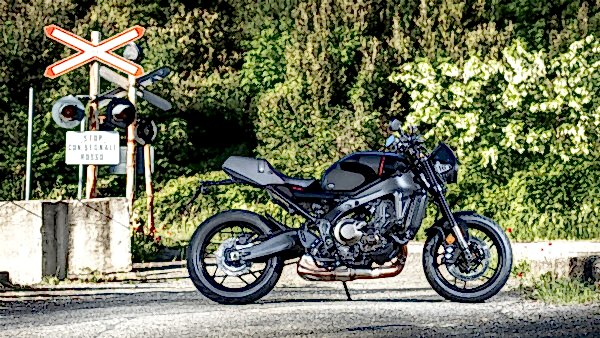 Yamaha XSR 900 Motorcykel model 2023