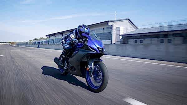 Yamaha YZF 125 R Motorcykel model 2023