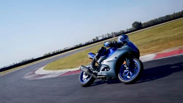 Yamaha YZF 125 R Motorcykel model 2023