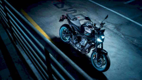 Yamaha MT-09 Motorcykel model 2024