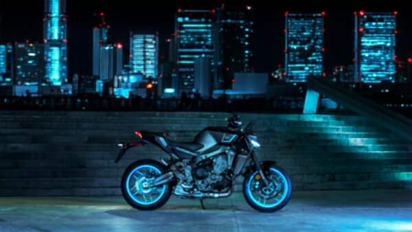 Yamaha MT-09 Motorcykel model 2024