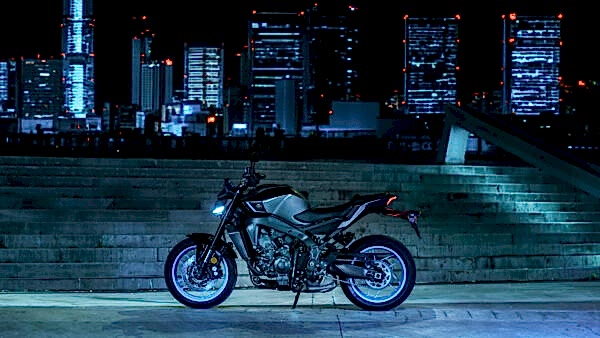 Yamaha MT-09 Motorcykel model 2024