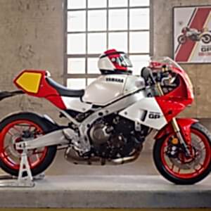 Yamaha XSR900 GP Motorcykel model 2024