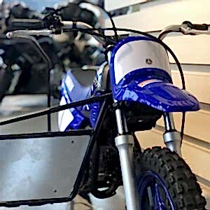 2025 Yamaha PW 50 med sidevogn