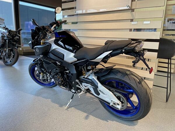 2017 Yamaha MT-10 SP