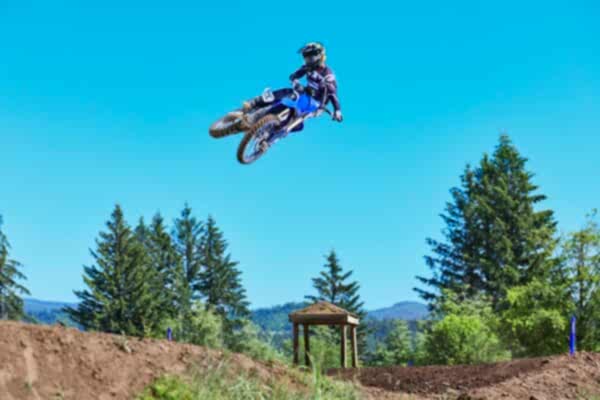 2025 Yamaha YZ 250 LC