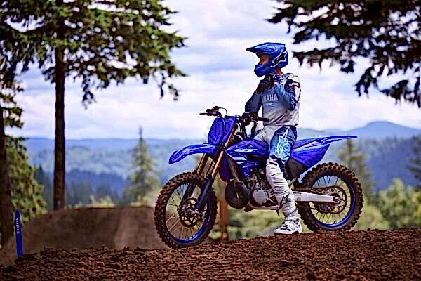 2025 Yamaha YZ 250 LC