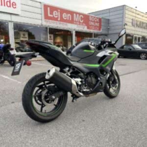 2024 Kawasaki Ninja 500 SE