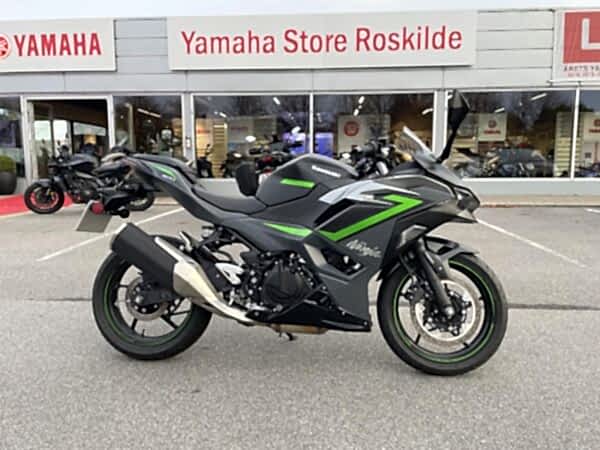 2024 Kawasaki Ninja 500 SE